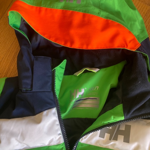 Kid's Helly Hansen Ski Jacket - Picture 2 of 6